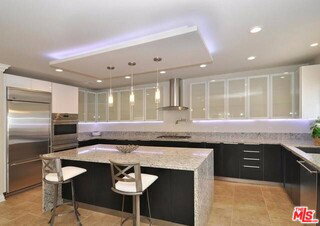 Foto del edificio - 5354 Lindley Ave