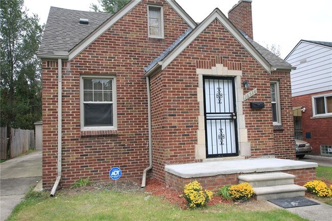 Foto del edificio - 16534 Stahelin Ave