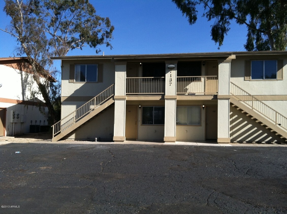 7137 N 66th Dr Unit 101, Glendale, AZ 85301 Apartment for Rent in
