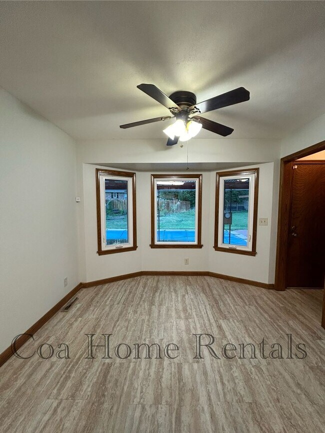 Foto del edificio - Great West Location