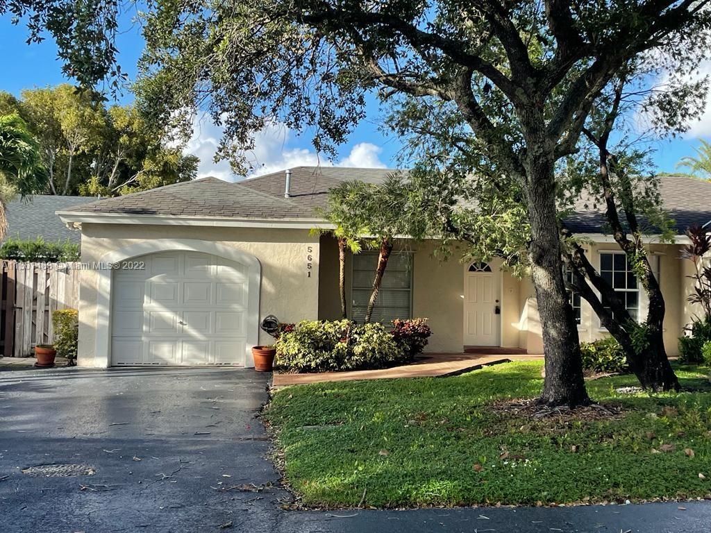 5651 NW 100th Ct Doral, FL 33178 Alquileres en Doral, FL