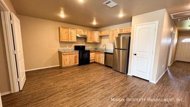 Building Photo - 2402 N Avenue P