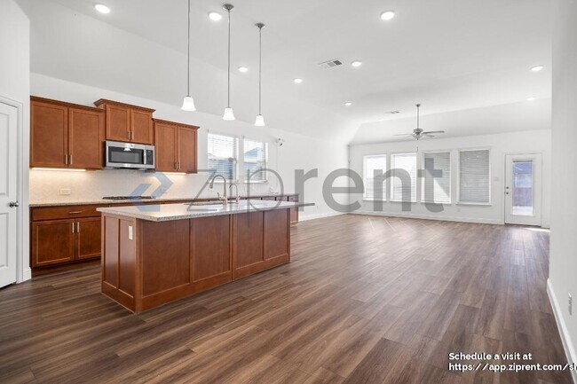 Foto del edificio - 2900 Long Slope Rd