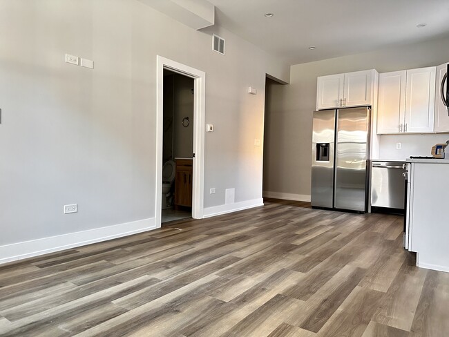 Foto del edificio - 1440 S Rockwell St