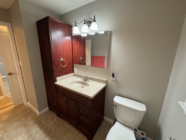 Building Photo - 226 Elizabeth Ave