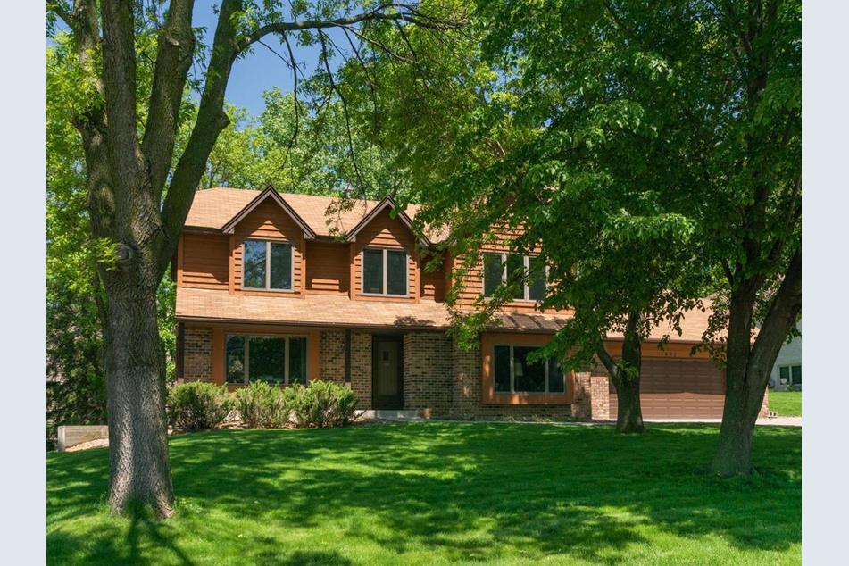 1491 Royal Ln, Arden Hills, MN 55112 House Rental in Arden Hills, MN