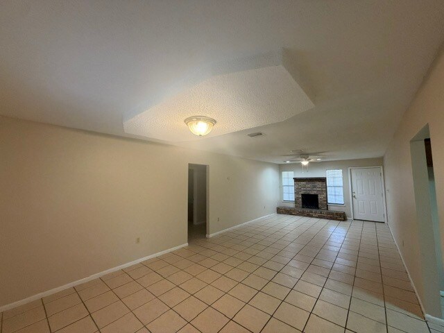 Foto del edificio - 2910B Crescent St
