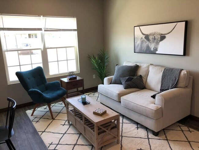 Foto del edificio - 5711 W 33rd Pl