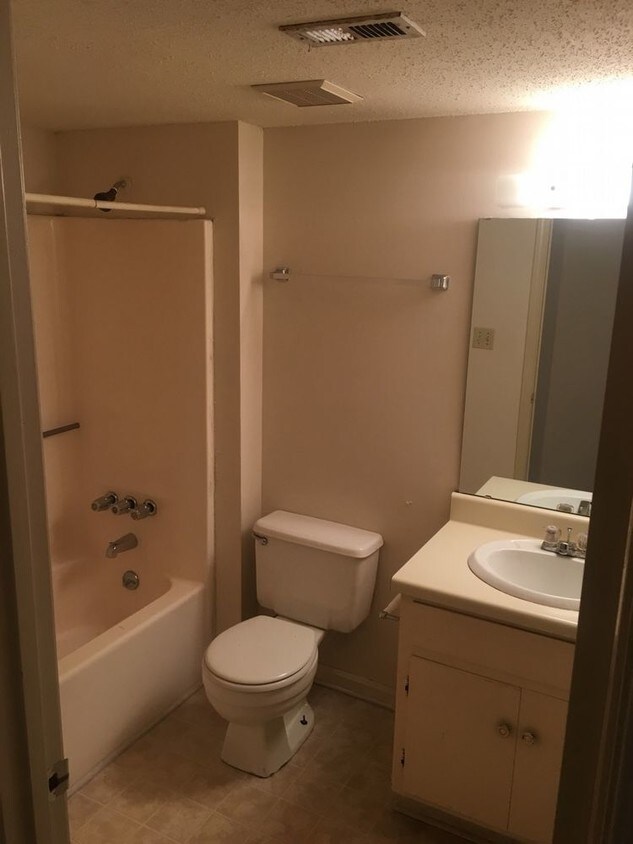 1800 Hargrove Rd E, Tuscaloosa, AL 35405 House Rental in Tuscaloosa, AL