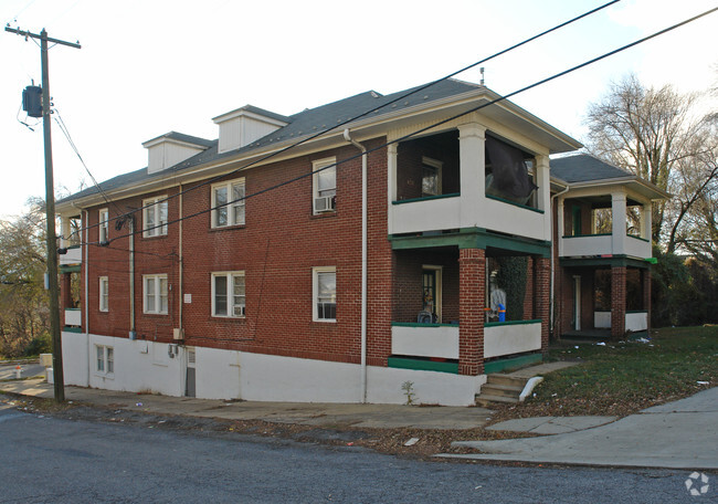 Building Photo - 301 Gilmer Ave