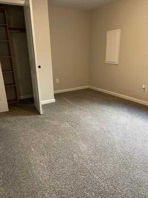Building Photo - 5272 N Cypress Cir