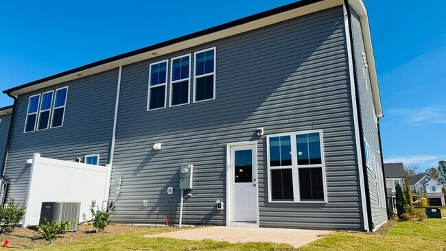 Foto del edificio - 4001 Kidd Pl