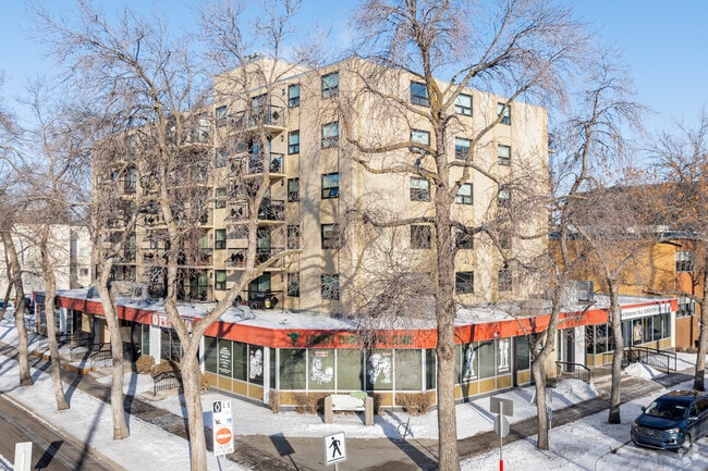 Building Photo - Central Court Apartments