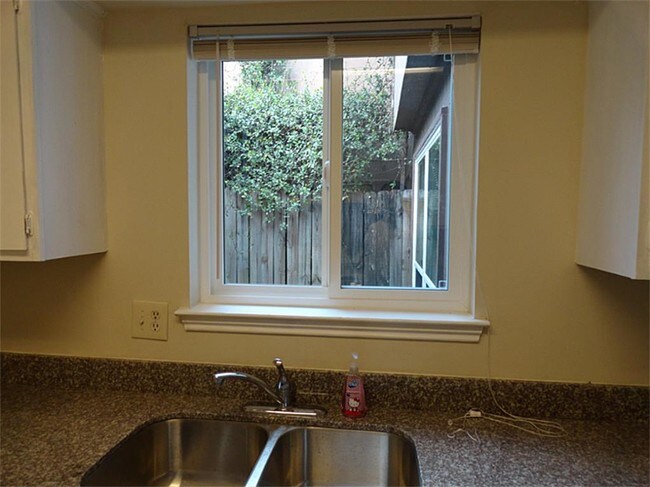 Foto del edificio - 8320 Augustine Dr
