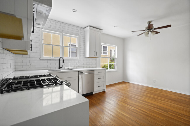 Building Photo - 4707 Finley Ave