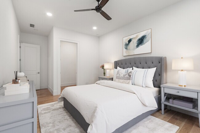 Building Photo - 98 Johnson Ferry Rd NW