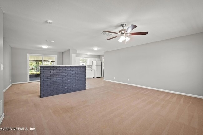 Building Photo - 736 Foxbriar Cove