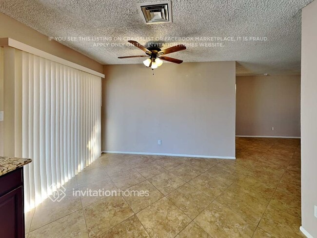 Building Photo - 2933 W Grovers Ave