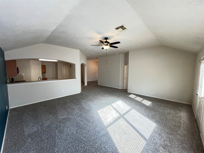Building Photo - 29022 Fox Fountain Ln