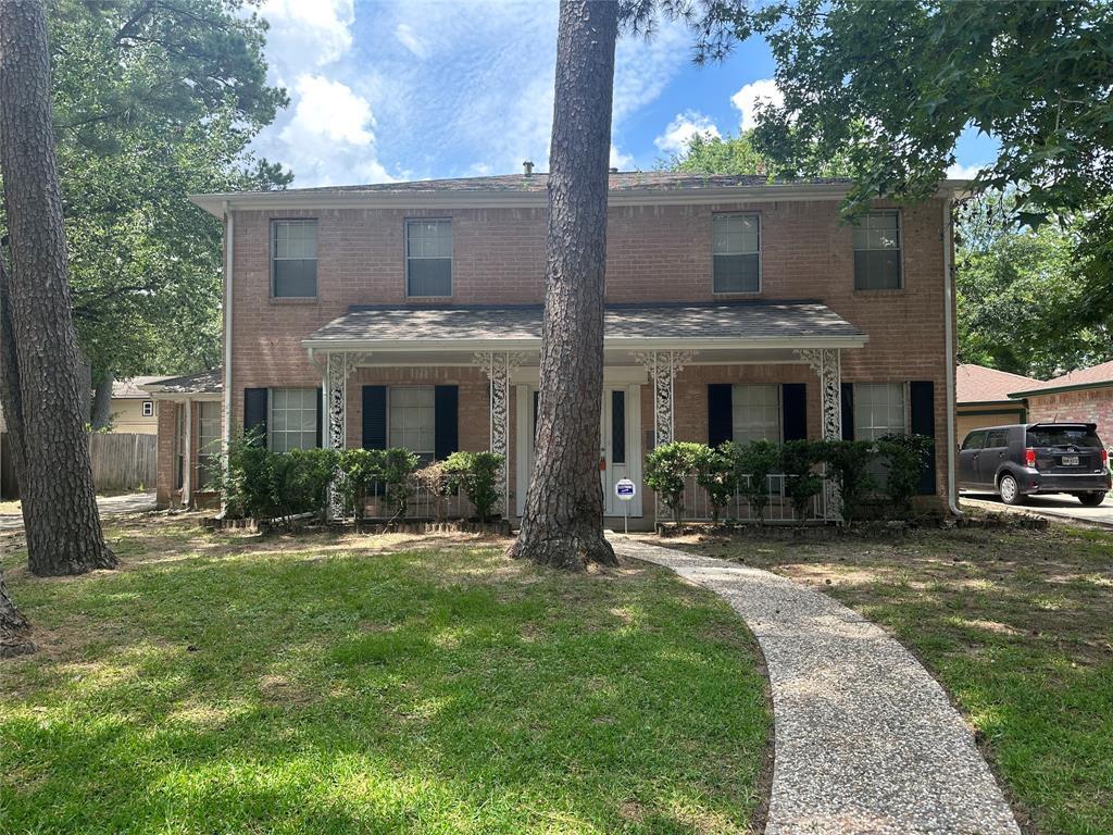 Primary Photo - 16511 Courtland Cir