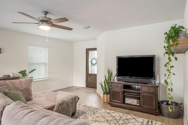Building Photo - 4811 Ranleagh Ct