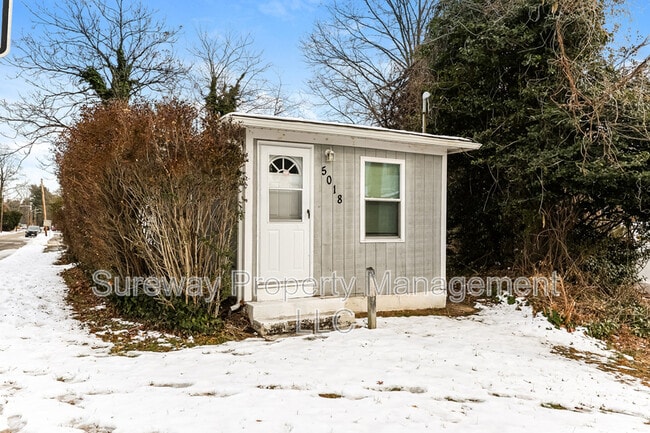 Foto del edificio - 5018 Chapel Ave