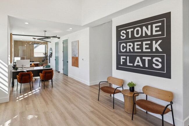 Building Photo - Stone Creek Flats