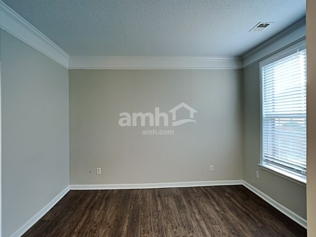 Building Photo - 11412 Leigh Glen Cir