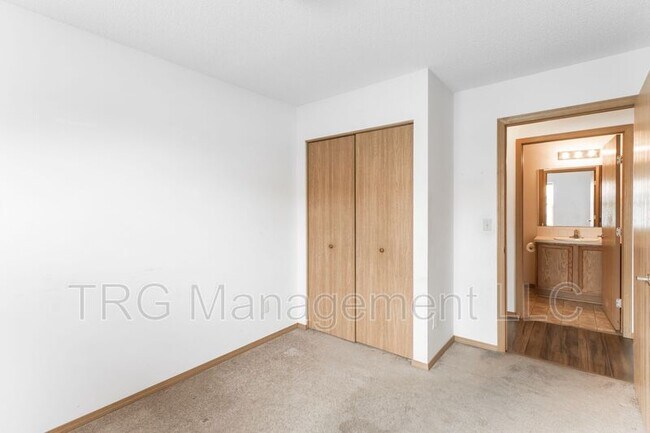 Foto del edificio - 2707 E Conquest St