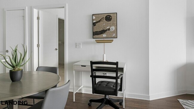 Foto del edificio - 2110 Birkhall St