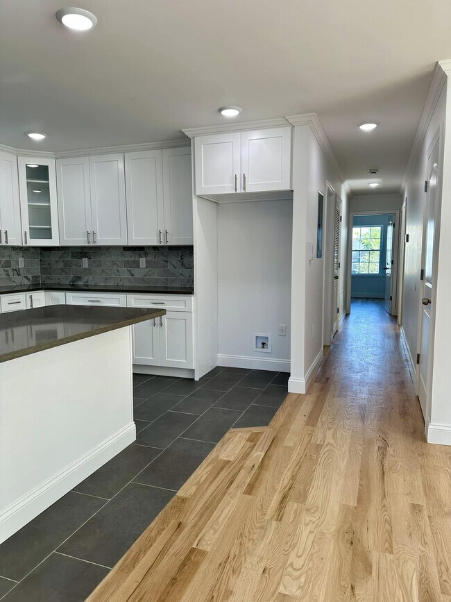 Foto del edificio - 135 Court St