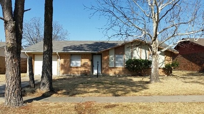 Building Photo - 4 bed, 1.5 bath home in Pleasant Grove