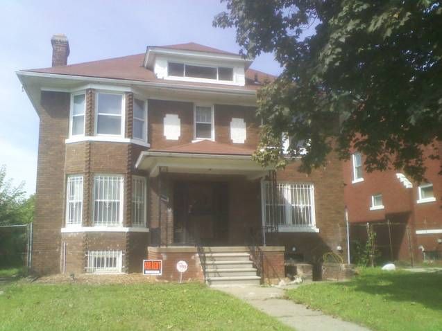 Primary Photo - 1765 W Grand Blvd