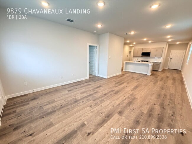 Building Photo - 9879 Chavaneaux Lndg