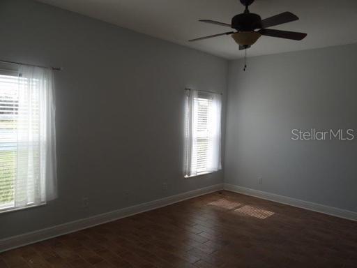 Building Photo - 2811 Suncoast Lakes Blvd