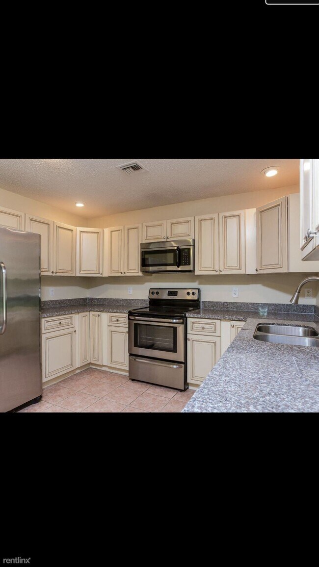 Foto del edificio - 3 br, 2 bath House - Acreage Home