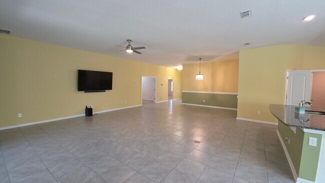 Building Photo - New Home in Sawmill Creek 3 Bedroom 3 Bath home with Office/Den and Screened Patio