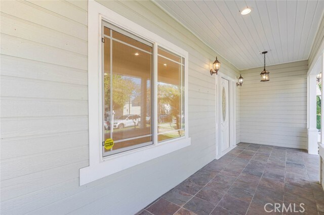 Foto del edificio - 320 E Dryden St