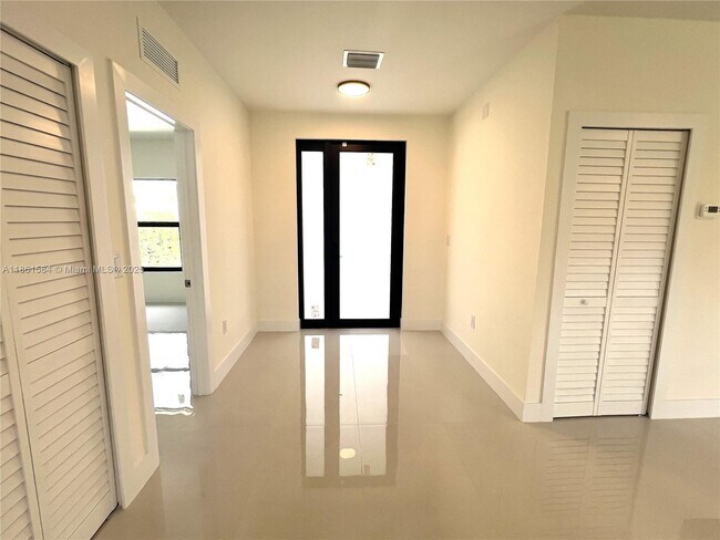 Foto del edificio - 11510 SW 141st St
