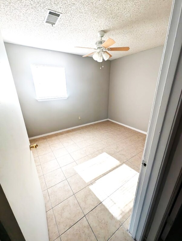 Building Photo - 505 N Main St