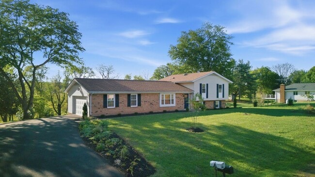 Building Photo - 4508 Old Field Dr