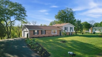 Building Photo - 4508 Old Field Dr