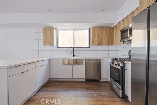 Foto del edificio - 6425 Troost Ave