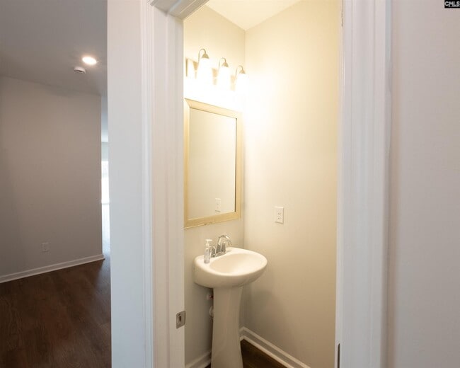 Building Photo - 1341 Sweet Gardenia Dr