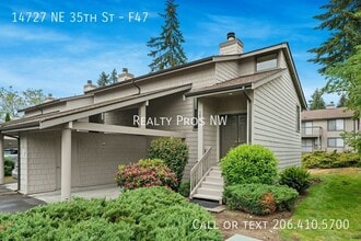 Building Photo - 14727 NE 35th St