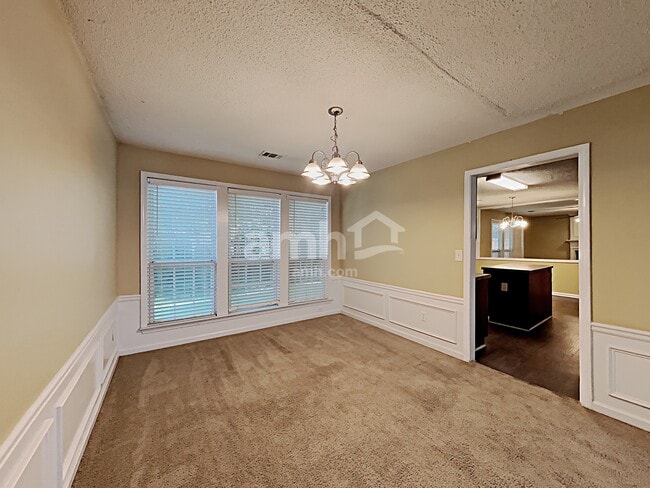 Building Photo - 3472 Chastain Glen Ln NE