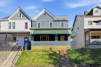 Building Photo - 346 E 12th Ave