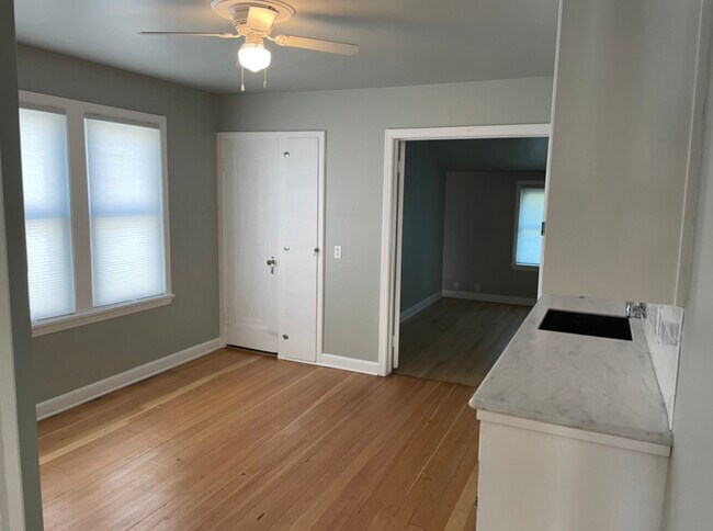 Cocina - 1324 S 76th St