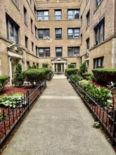 Building Photo - 3402 W Carmen Ave