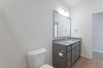 Building Photo - Evolve New Hope Farm